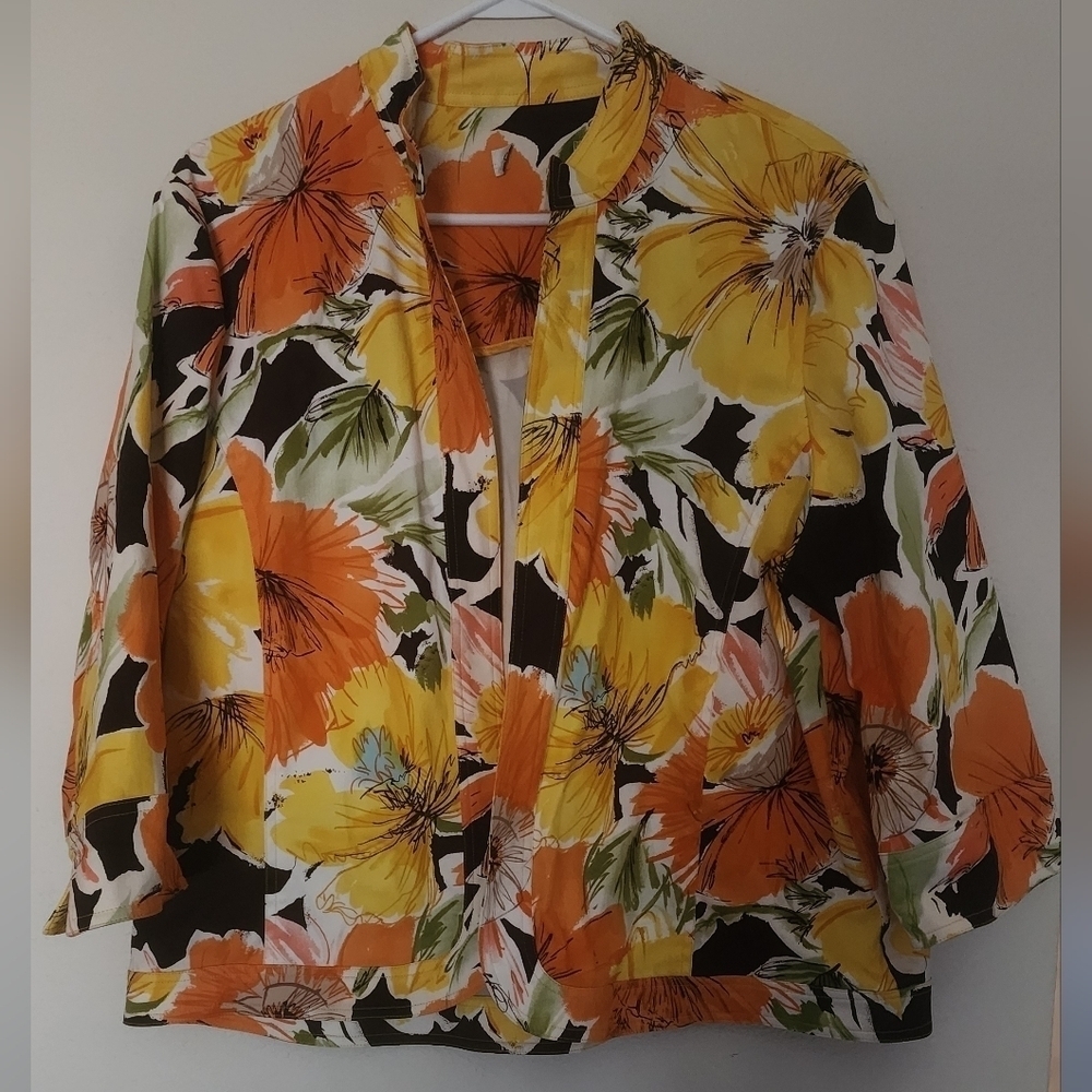 Coldwater Creek Orange Floral Pattern Open Front Lightweight Blazer Sz L